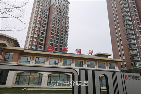 宝龙庄园3室1厅1卫103㎡带付房